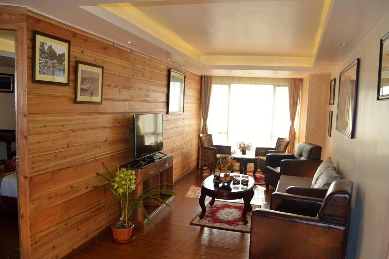 Crescent Resort, Darjeeling Darjeeling  Eksteriør billede